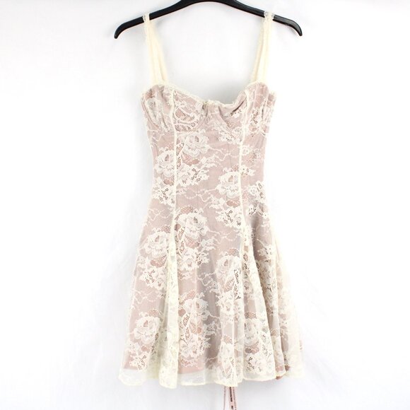 NWT House of CB Alice Sweetheart Lace Mini Dress in Vintage Cream Size XS - Picture 1 of 10